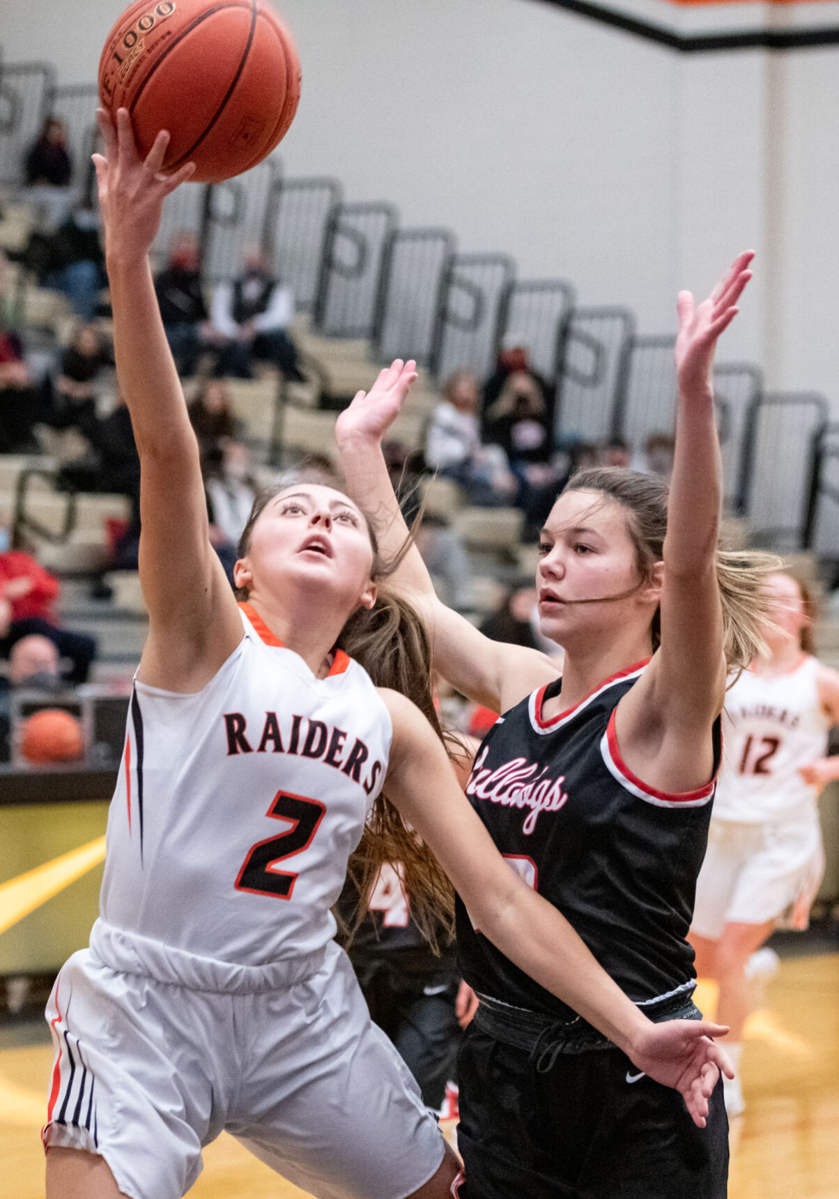 East vs Le Mars basketball